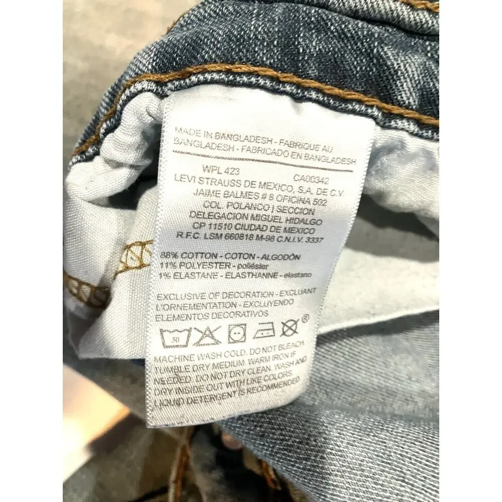 Signature Levi Strauss S67 Athletic Fit Jeans Men's 38x32 (Fits 36x29) Denim
